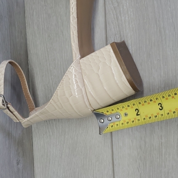 Steve Madden Women Irenee Ankle Strap Block Heels sandals shoes sz 8M - Picture 12 of 12